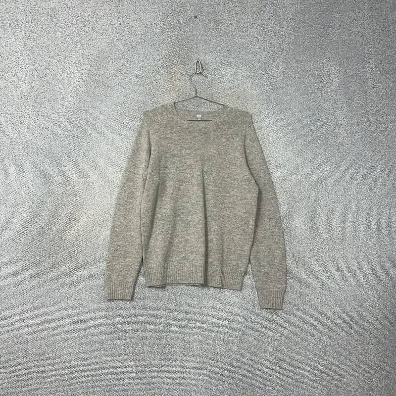 Uniqlo Casual gray wool knit L