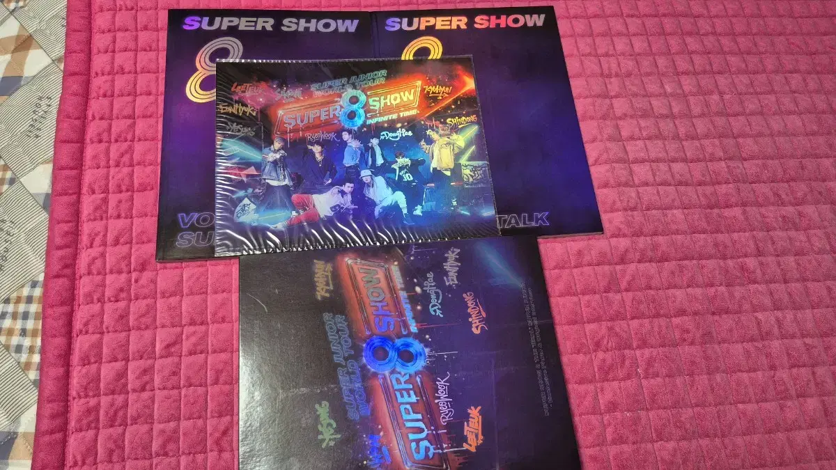 SUPERJUNIOR WORLD TOUR - SUPERSHOW8