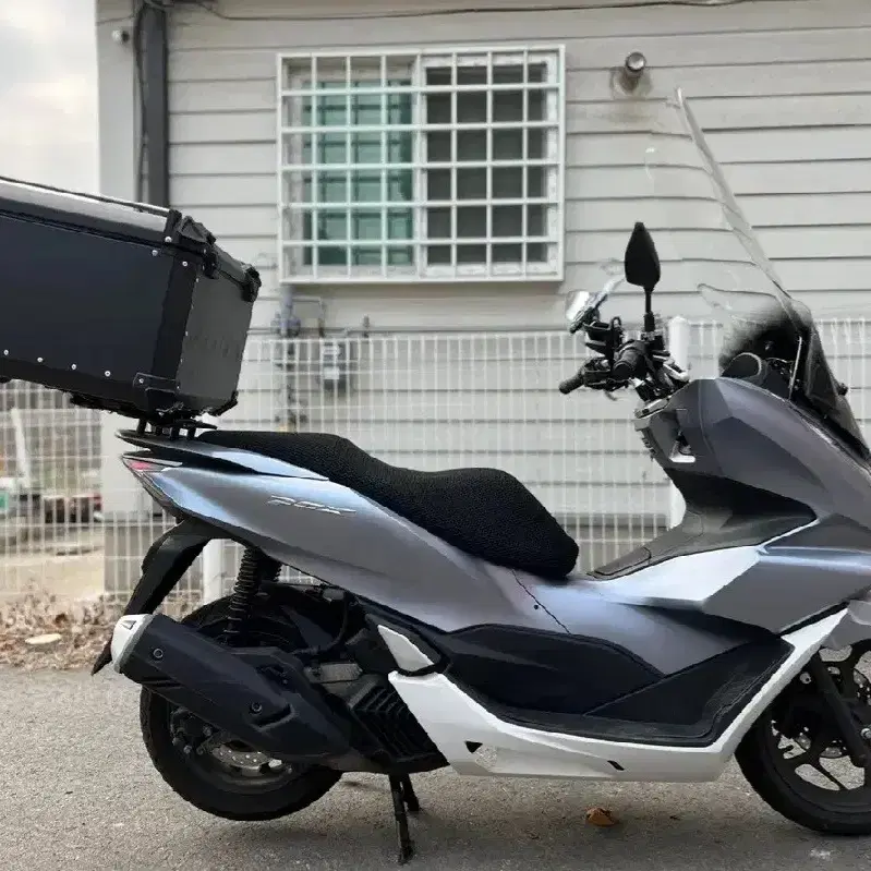 Pcx21년식 ABS 알루미늄 탑박스