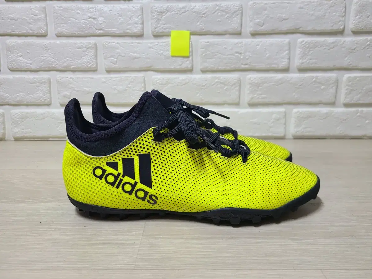 Adidas Futsal Shoes 270mm