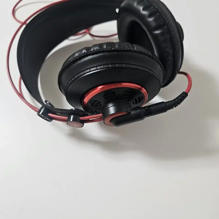 AKG K240 모니터링 헤드폰