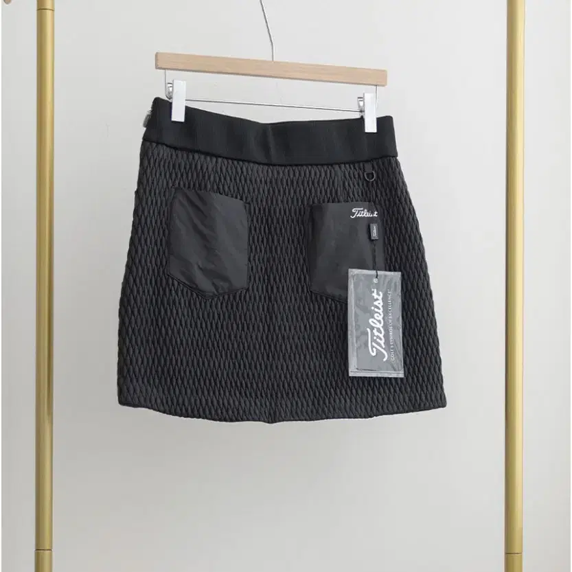 여성골프웨어 QUILTED H-LINE SKORTS