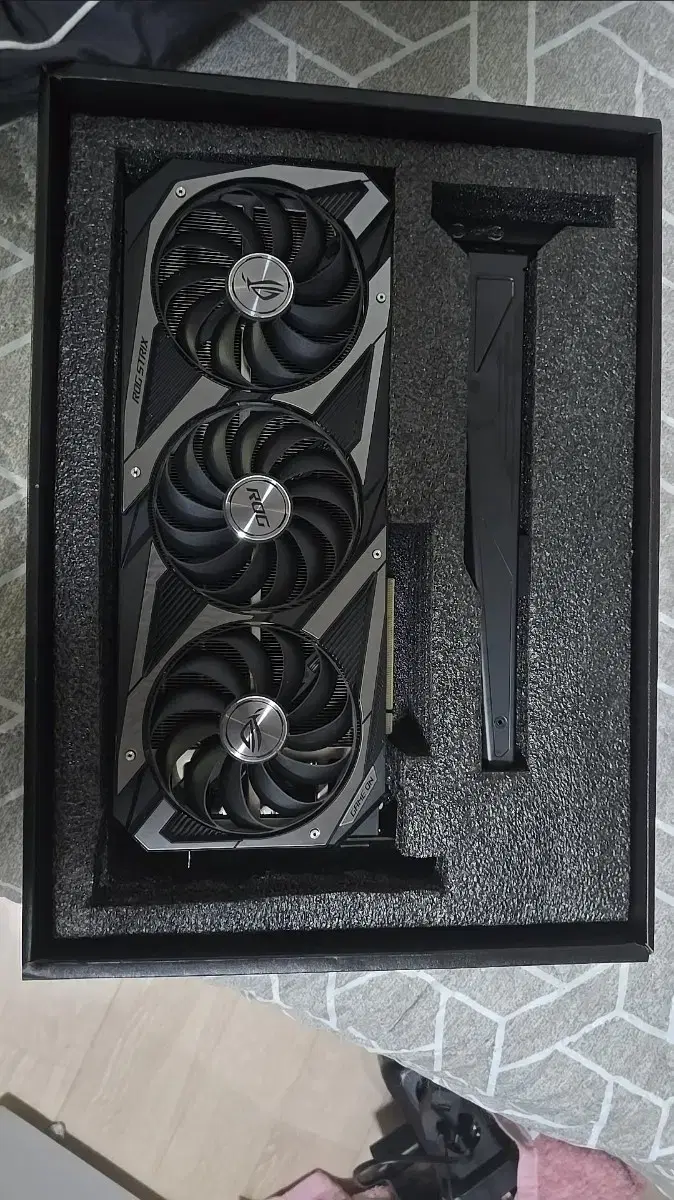 asus rtx3080ti 스트릭스 판매합니다.