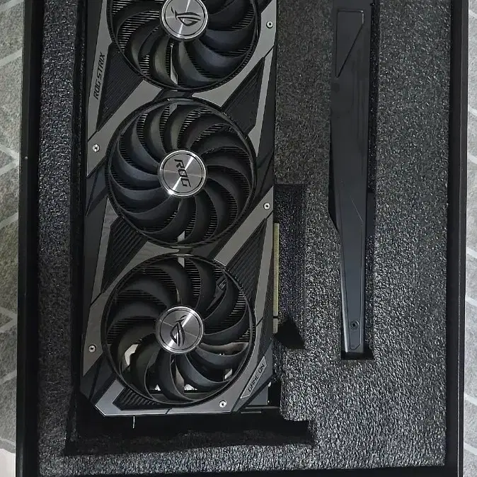 asus rtx3080ti 스트릭스 판매합니다.