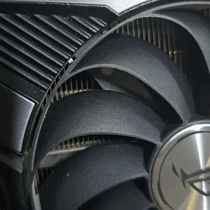 asus rtx3080ti 스트릭스 판매합니다.