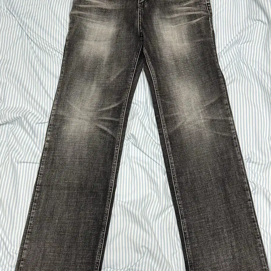 보헤미안서울 CRUMPLED WASHING DENIM PANTS GRAY