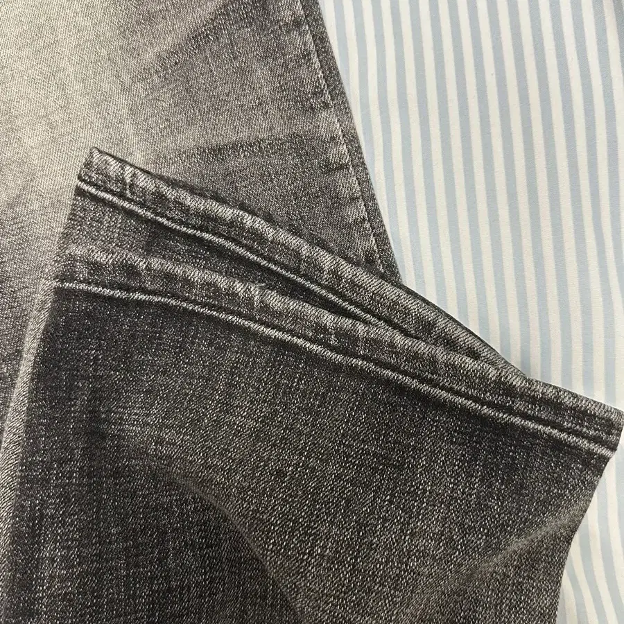 보헤미안서울 CRUMPLED WASHING DENIM PANTS GRAY