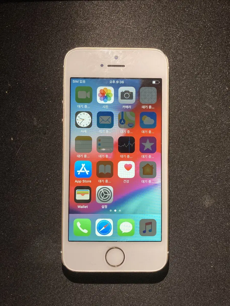 iPhone5s 16GB Gold  50051