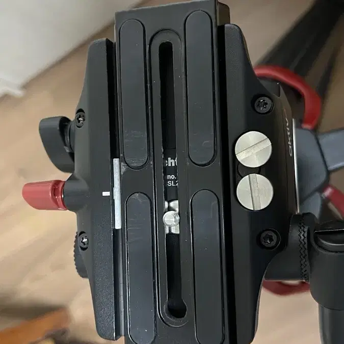 Sachtler 셔틀러 플로우텍75 GS  Aktiv6