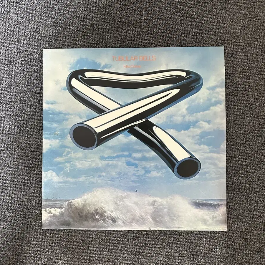 마이크 올드필드[Mike Oldfield] 데뷔 레코드(LP) 팝니다.