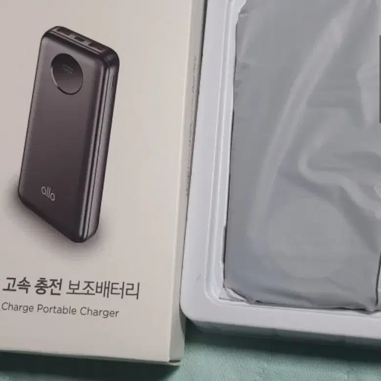 알로코리아 22.5W 고속충전 보조배터리 10000mAh 1007PD