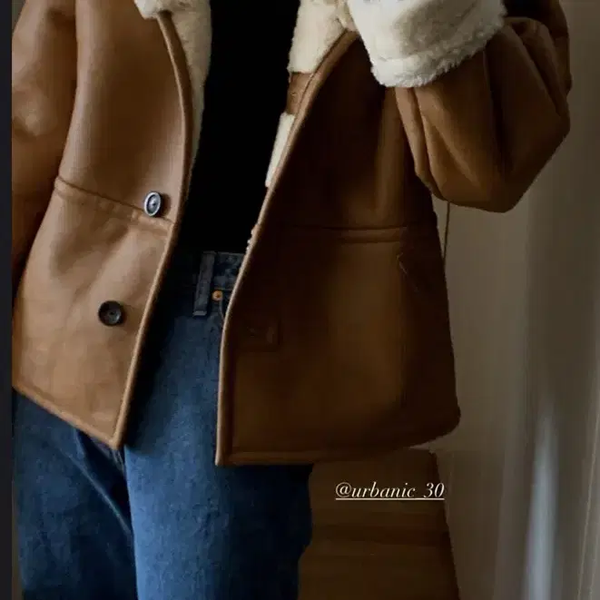 새상품 얼바닉30 양가죽 무스탕 retro shearling jacket