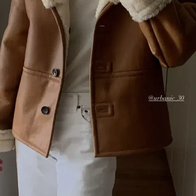 새상품 얼바닉30 양가죽 무스탕 retro shearling jacket