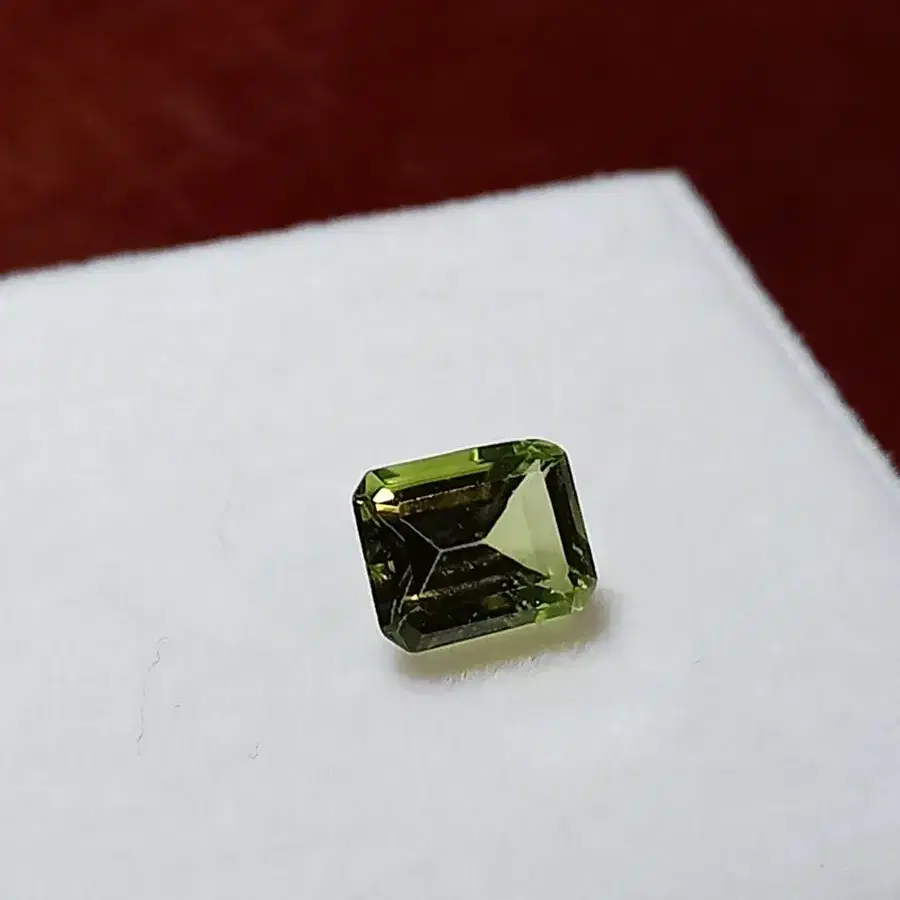 천연 페리도트 2.15ct