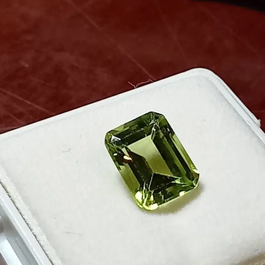 천연 페리도트 2.15ct