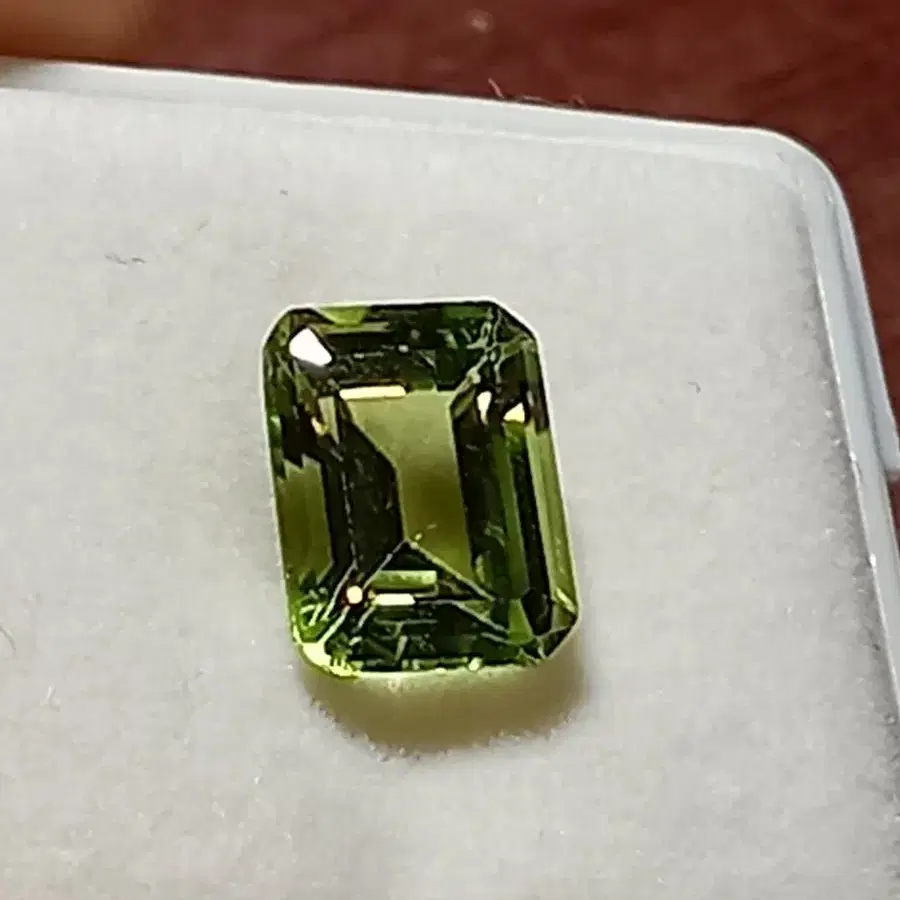 천연 페리도트 2.15ct