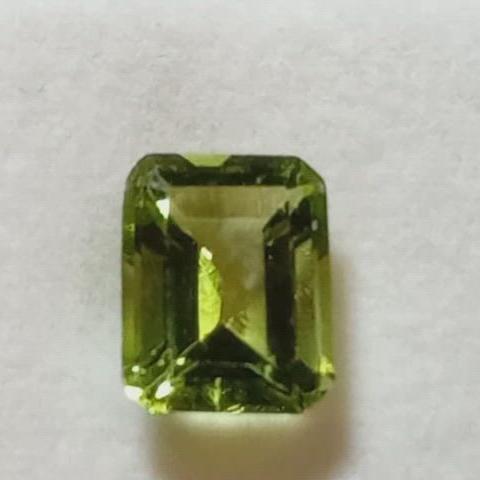 천연 페리도트 2.15ct