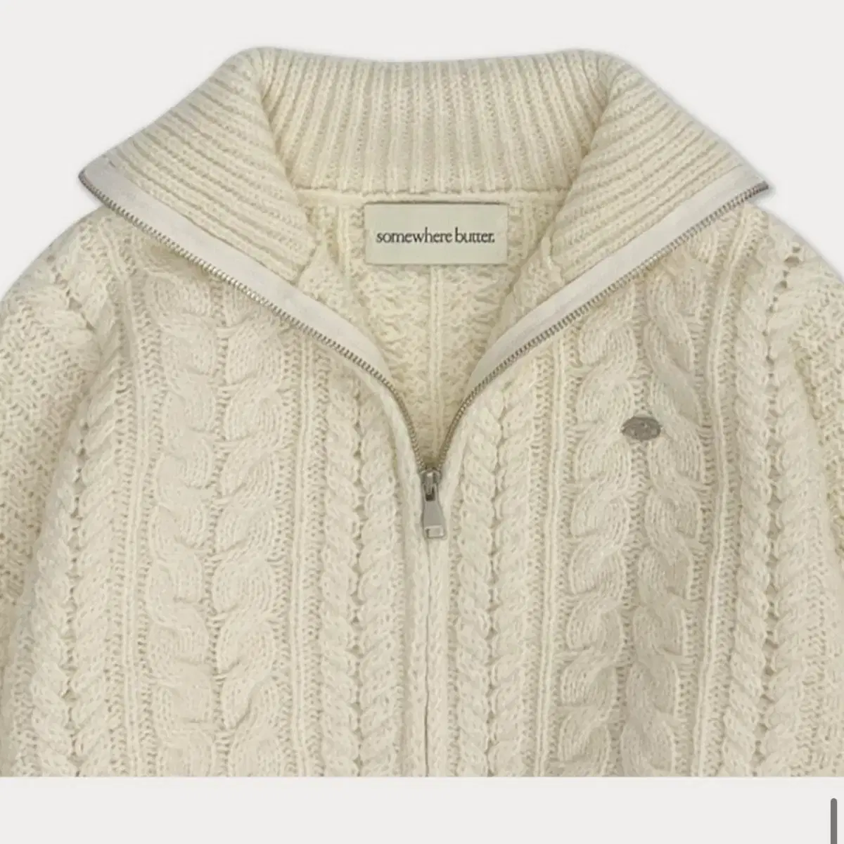 썸웨어버터 cable knit Full zip-up - ivory