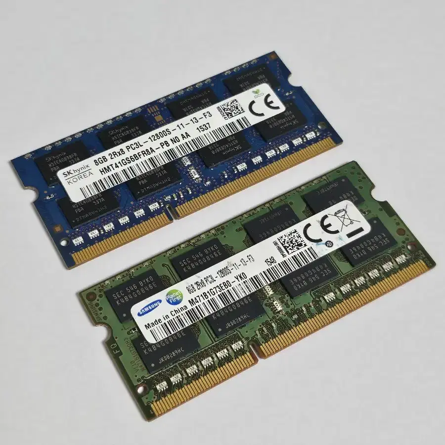 DDR3 PC3L 12800S 8GB 램 판매합니다.