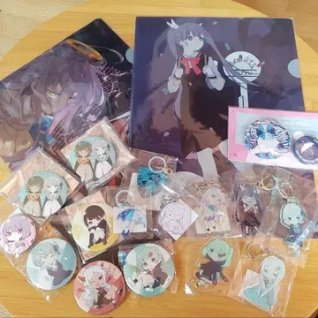 [미사용 새상품]츄리닝/굿즈 세트/캔배지/아크릴 키링/20개 세트