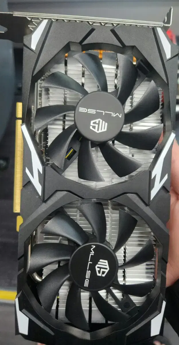 rx 580 8g 2048sp 그래픽카드 팝니다