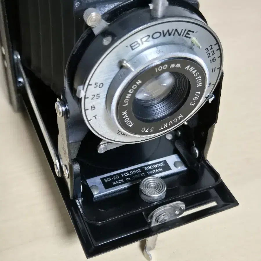 빈티지 코닥 폴딩카메라 Kodak Six20 Folding Brownie