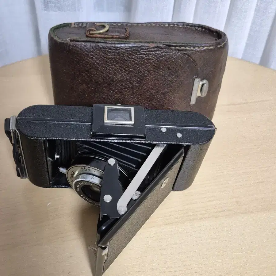 빈티지 코닥 폴딩카메라 Kodak Six20 Folding Brownie