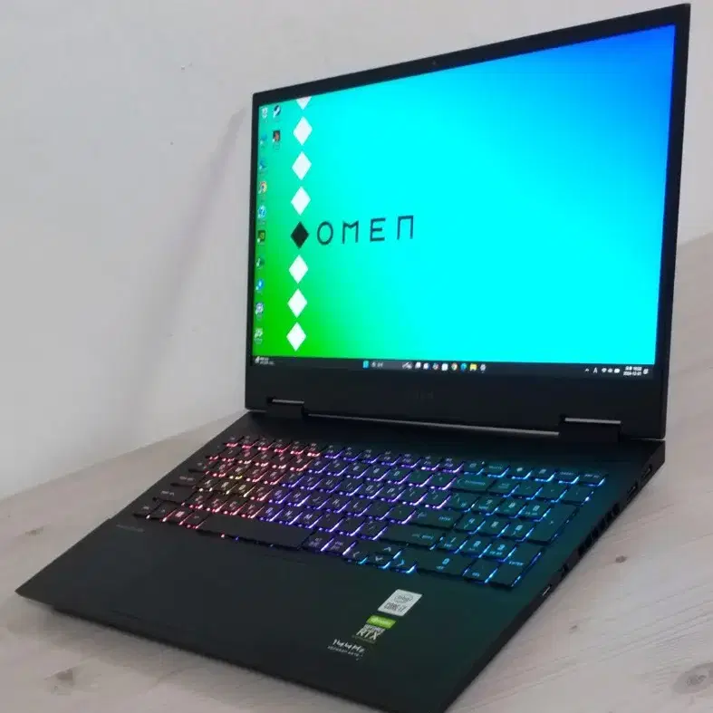 HP OMEN 게이밍 노트북 / i7-10th/RTX2060/144Hz