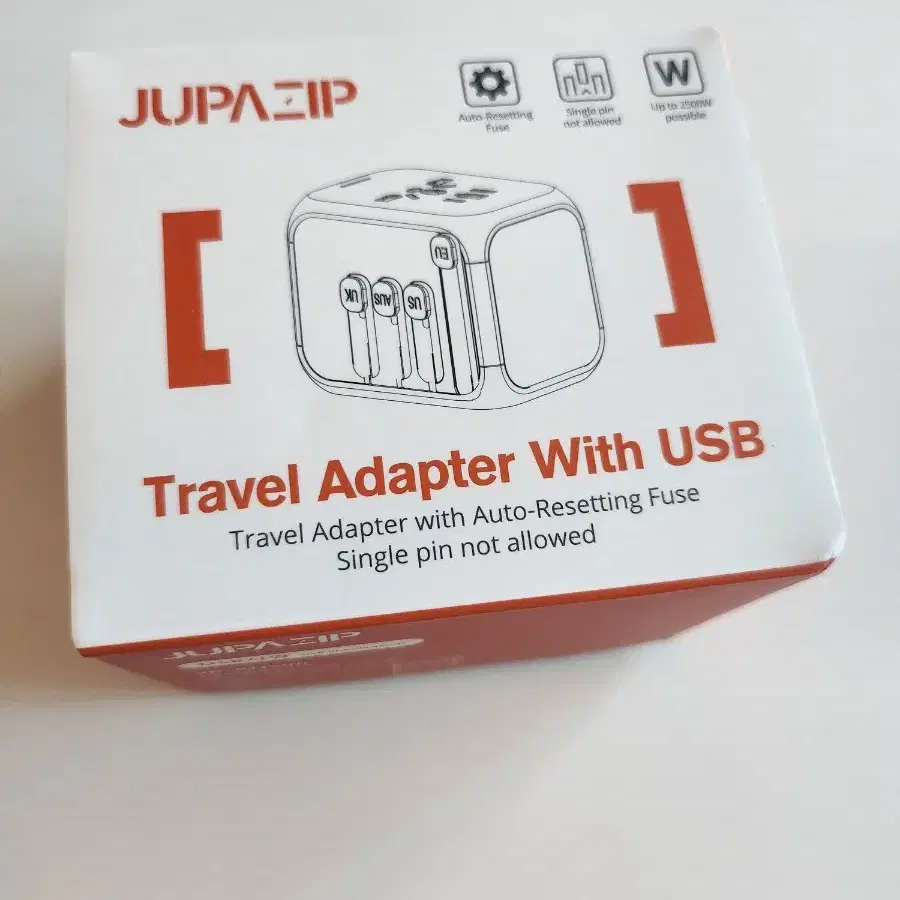 주파집 travel adapter with usb