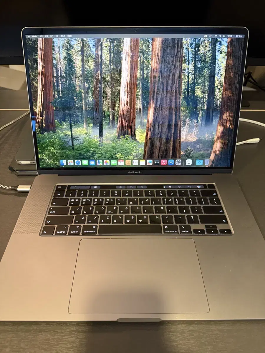 MacBook Pro 16-inch 2019 Space Gray (i9 2.3G/16GB/1T)