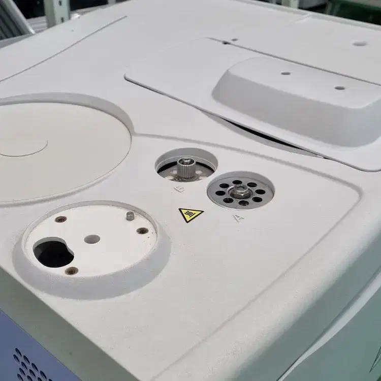 PerkinElmer Clarus 680 Gas Chromatograph