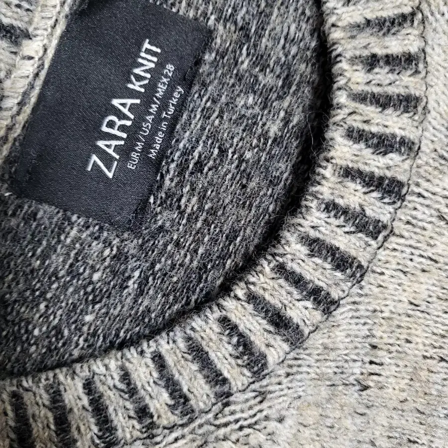 ZARA 니트 롱상의..