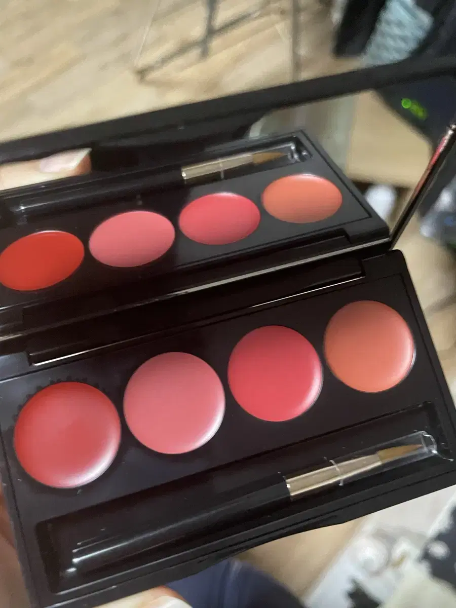 Hera Looseholic Lip Palette