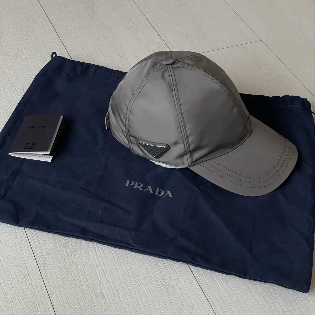 PRADA 나일론 볼캡 그레이 M