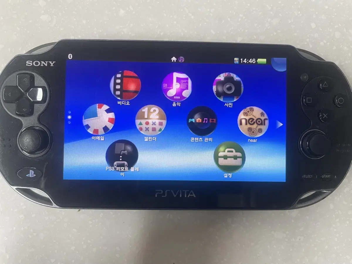 PS Vita 1세대 + 게임 4개