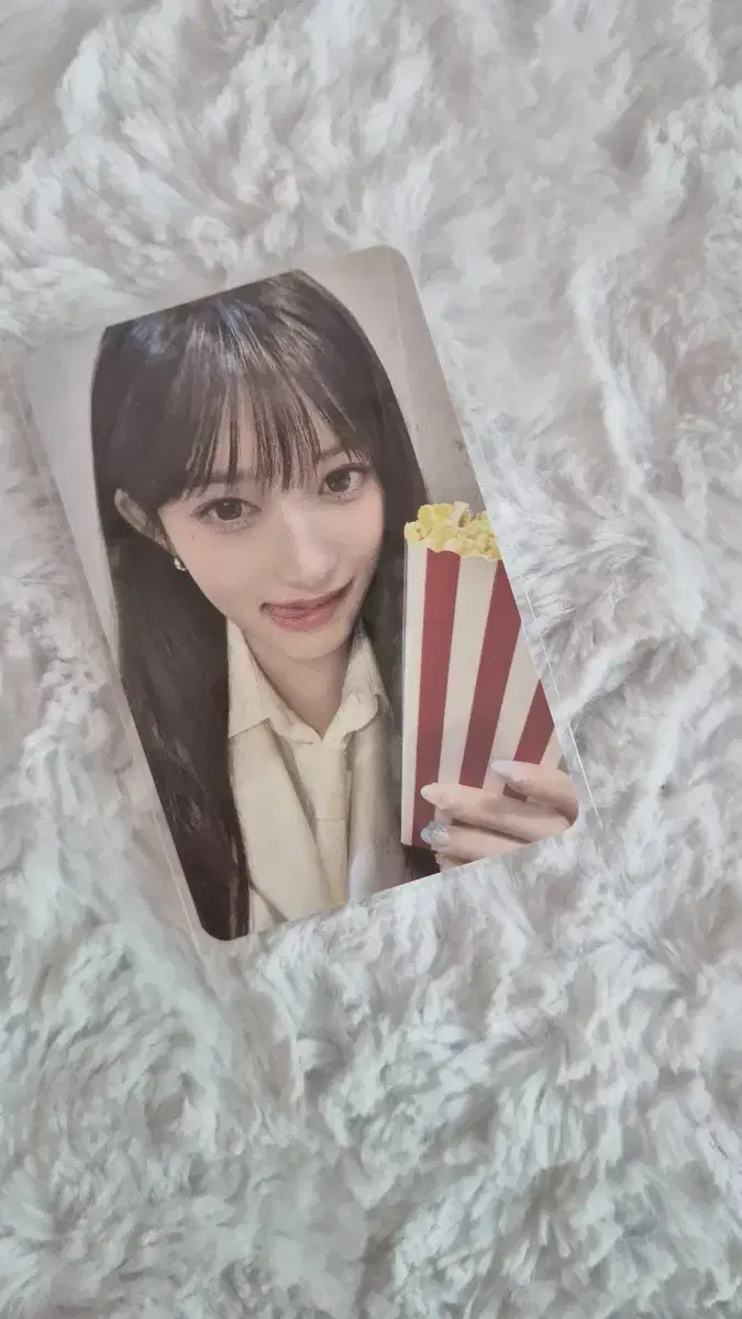 Cinema Popcorn Holder leeseo photocard WTS