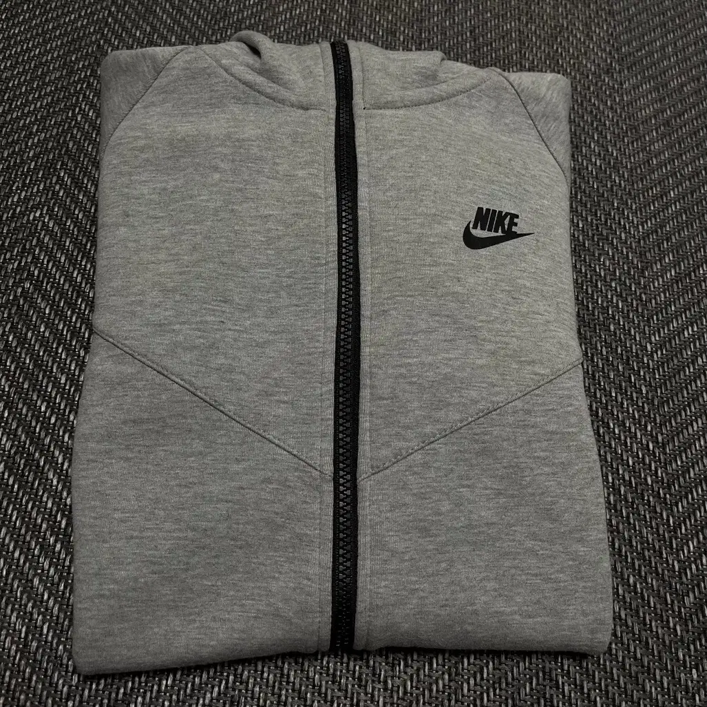 L] 나이키(NIKE) 테크팩 풀집업