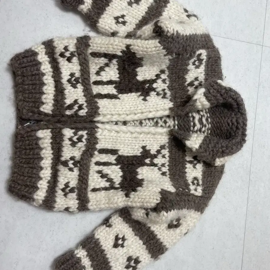 오리지날 코위찬 키즈 4~6 year canada made wool