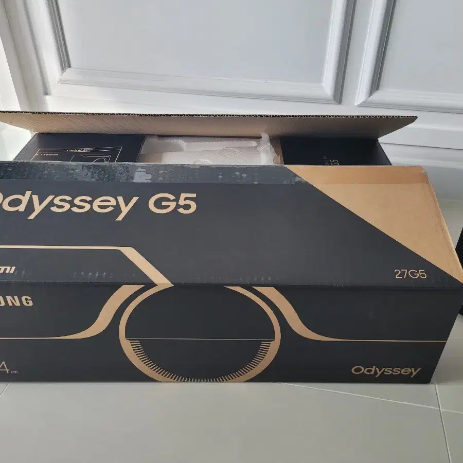 삼성 오디세이 G5 QHD 27인치 144Hz C27G55 컴퓨터 모니터