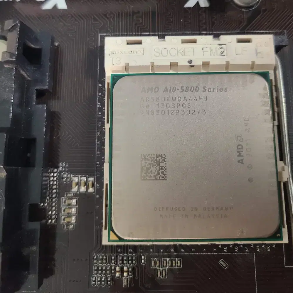 AMD A10-5800 + FM2A75M-DGS + 8GB 1Set