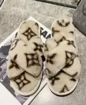 lew rabbit fur slippers new 240