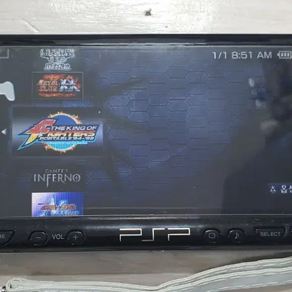 Sony psp2005 (A급, 16GB, 게임많음) 판매합니다