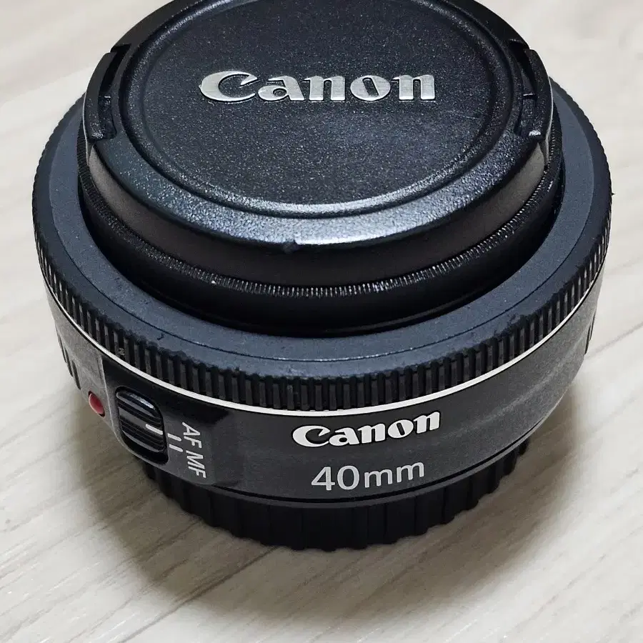 캐논 40mm 2.8 stm 팬케익 EF 단렌즈 팔아요