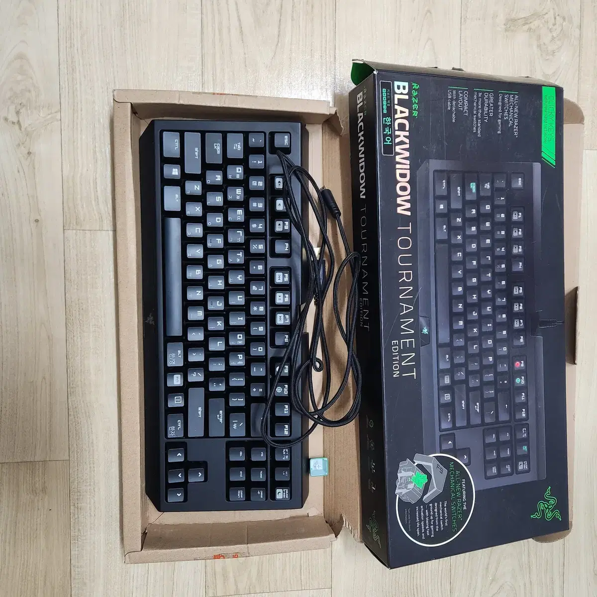 RAZER BLACK WIDOW TOURNAMENT 녹축 풀박