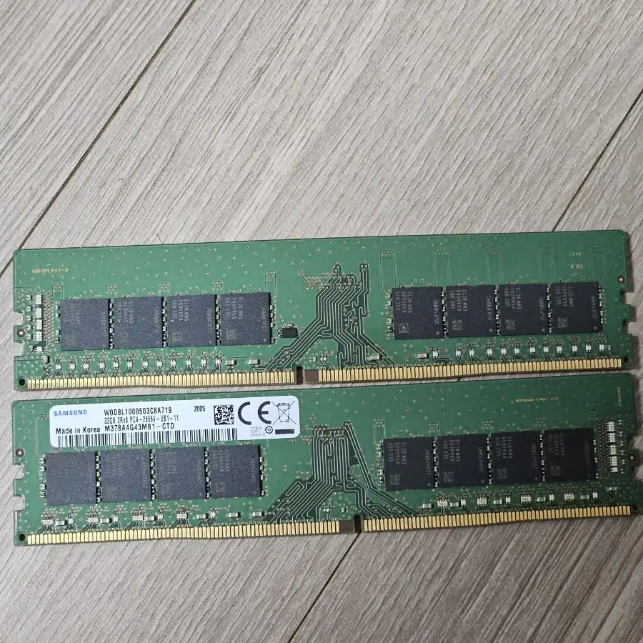 삼성 ddr4 32GB 팝니다 2개가능