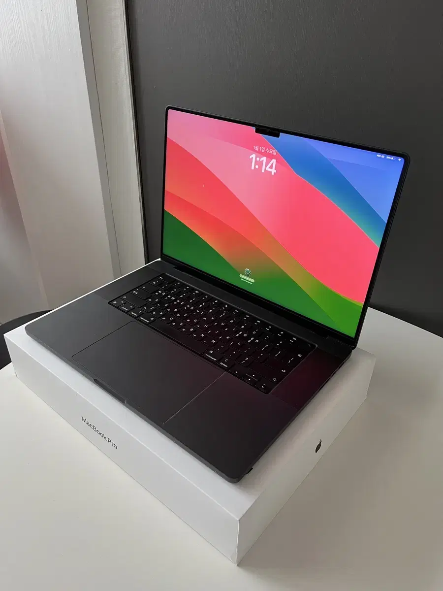 (최종가격) 맥북프로 M3 16인치 18gb 512gb ssd