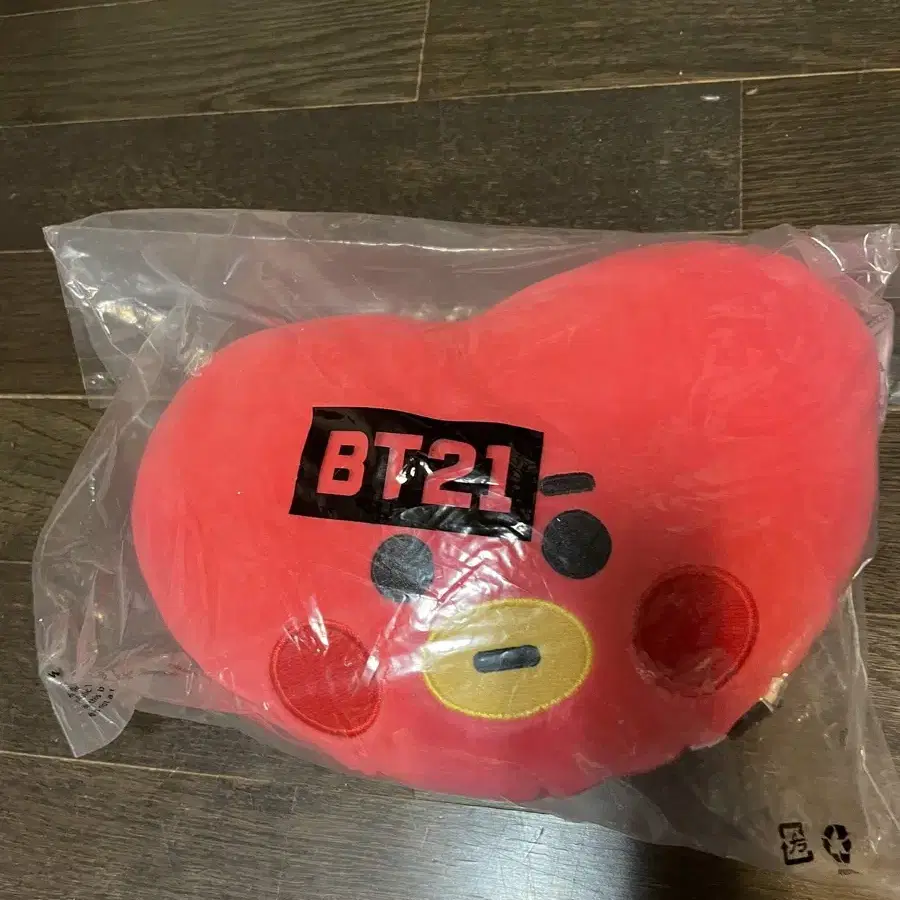 (미개봉)bt21 납작얼굴 쿠션(타타,치미,알제이)