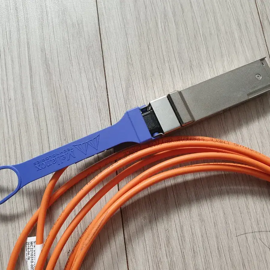 멜라녹스 40G QSFP+ 3M AOC 케이블 - Mellanox 정품