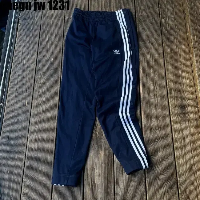 L ADIDAS PANTS 아디다스 바지