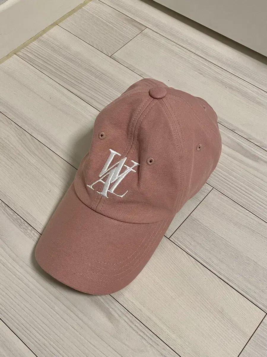 UALON cignature Logo Ballcap Pink